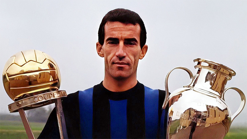 Armando Picchi - Biểu tượng Libero đời đầu